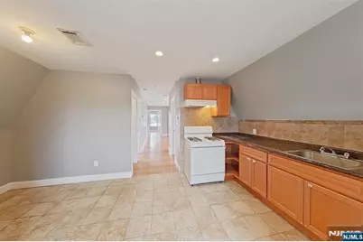 43 Melrose Avenue 3 #3, North Arlington, NJ 07031 - Photo 11