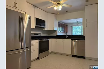 235 Village Circle Drive, Fort Lee, NJ 07024 - Photo 3