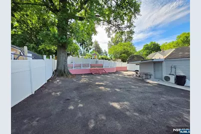 951 Liberty Avenue, Hillside, NJ 07205 - Photo 11