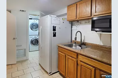 951 Liberty Avenue, Hillside, NJ 07205 - Photo 17