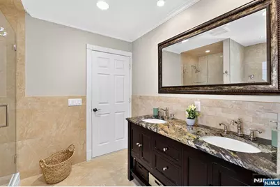 112 Hathaway Street, Wallington, NJ 07057 - Photo 27