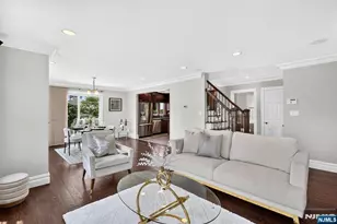 112 Hathaway St, Wallington, NJ 07057 - Photo 9