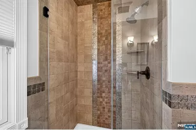 112 Hathaway Street, Wallington, NJ 07057 - Photo 13