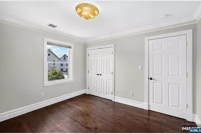 112 Hathaway Street, Wallington, NJ 07057 - Photo 19