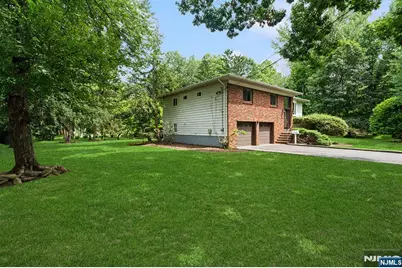 31 Brook Street, Closter, NJ 07624 - Photo 33