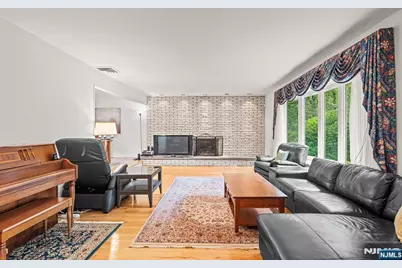 31 Brook Street, Closter, NJ 07624 - Photo 11