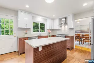 31 Brook St, Closter, NJ 07624 - Photo 5