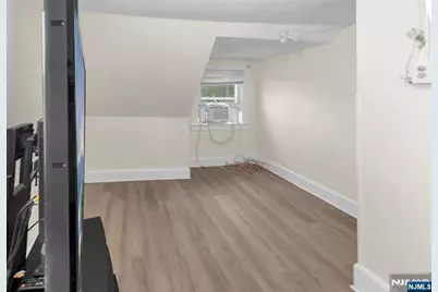 558 Argyle Avenue 2 #2, Orange, NJ 07050 - Photo 13
