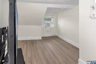 558 Argyle Ave 2, Orange, NJ 07050 - Photo 13