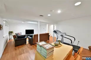 91 Lakeview Dr, Old Tappan, NJ 07675 - Photo 33