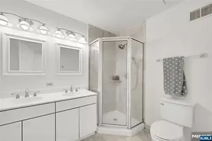 91 Lakeview Dr, Old Tappan, NJ 07675 - Photo 23