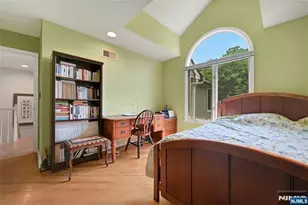 91 Lakeview Dr, Old Tappan, NJ 07675 - Photo 25