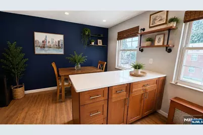 51 Clark Court, Rutherford, NJ 07070 - Photo 7
