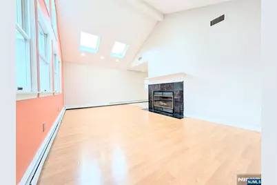 515 Broad Avenue 2nd #2ND, Palisades Park, NJ 07650 - Photo 3