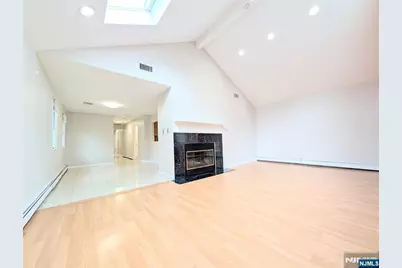 515 Broad Avenue 2nd #2ND, Palisades Park, NJ 07650 - Photo 1