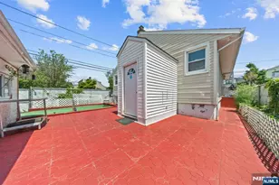 77 Herman St, Garfield, NJ 07026 - Photo 23