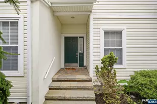 53 Ramapo River Trce, Oakland, NJ 07436 - Photo 3