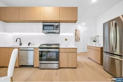 649 38th Street 3-04 #3-04, Union City, NJ 07087 - Photo 3