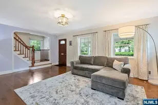 211 Bellair Rd, Ridgewood, NJ 07450 - Photo 9