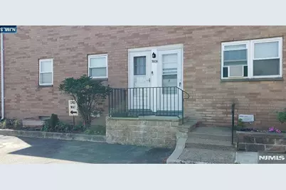 38-09 Broadway B #B, Fair Lawn, NJ 07410 - Photo 3