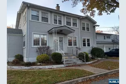 192 W Midland Avenue 5 #5, Paramus, NJ 07652 - Photo 1