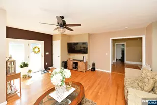 71 Ringwood Ave, Pompton Lakes, NJ 07442 - Photo 7