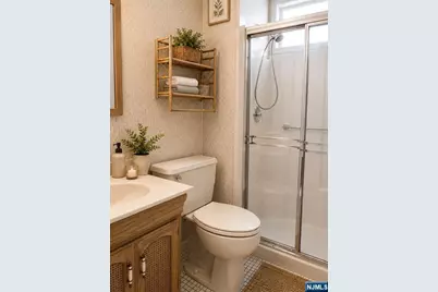 879 Midland Road, Oradell, NJ 07649 - Photo 9