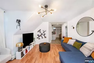23 17th St, East Orange, NJ 07018 - Photo 5