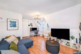 23 17th St, East Orange, NJ 07018 - Photo 3