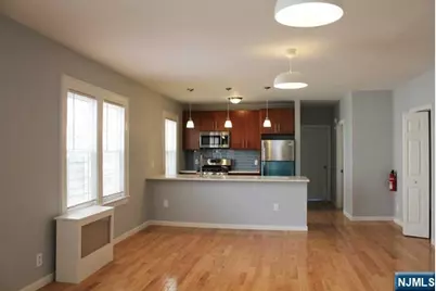 222 Irving Place 4 #4, Lyndhurst Township, NJ 07071 - Photo 7