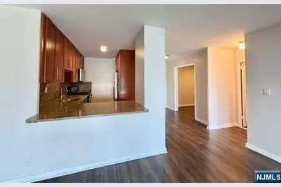 1203 River Road 12D #12D, Edgewater, NJ 07020 - Photo 5