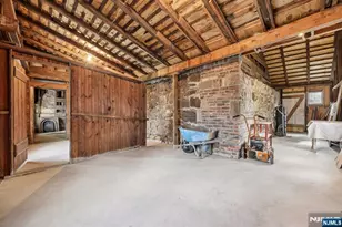 142 Island Rd, Mahwah, NJ 07430 - Photo 39