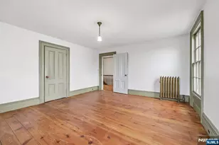 142 Island Rd, Mahwah, NJ 07430 - Photo 29