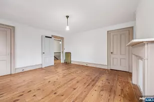 142 Island Rd, Mahwah, NJ 07430 - Photo 27