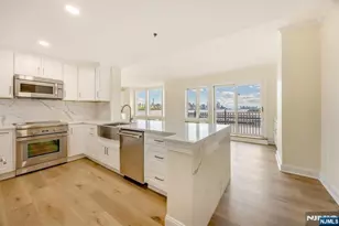 6315 City Pl, Edgewater, NJ 07020 - Photo 17