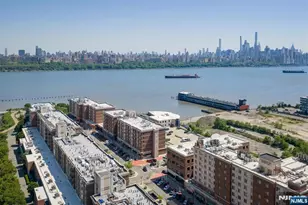 6315 City Pl, Edgewater, NJ 07020 - Photo 13