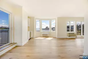 6315 City Pl, Edgewater, NJ 07020 - Photo 1