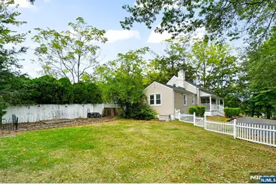 3 Country Club Road, Livingston, NJ 07039 - Photo 35