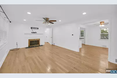 3 Country Club Road, Livingston, NJ 07039 - Photo 5