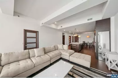 9 Somerset Lane 407 #407, Edgewater, NJ 07020 - Photo 9