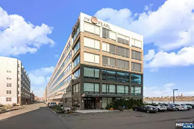 9 Somerset Lane 407 #407, Edgewater, NJ 07020 - Photo 7