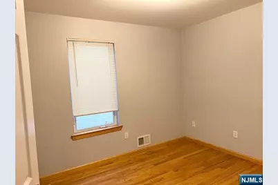 732 Cleveland Avenue (1F+g) #(1F+G), Harrison, NJ 07029 - Photo 9