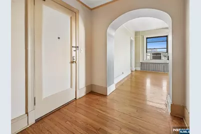 375 Mount Prospect 6Ae #6AE, Newark, NJ 07104 - Photo 15