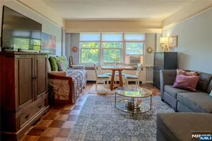 10 Crestmont Road 4H, Montclair, NJ 07042 - Photo 9
