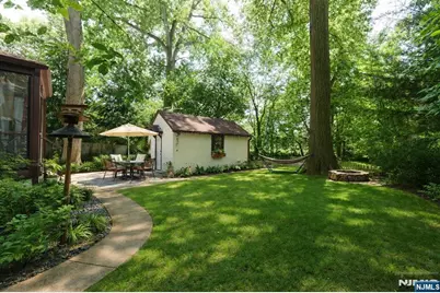 274 W Englewood Avenue, Teaneck Township, NJ 07666 - Photo 21