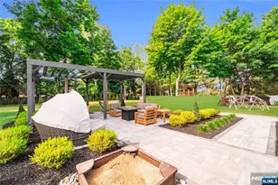 11 Green Way, Old Tappan, NJ 07675 - Photo 43
