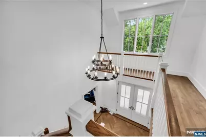 11 Green Way, Old Tappan, NJ 07675 - Photo 5