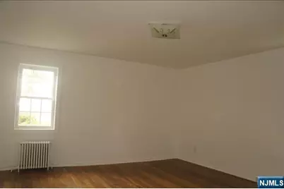1257 Briar Way, Fort Lee, NJ 07024 - Photo 13