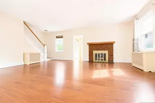 949 Garrison Ave, Teaneck Township, NJ 07666 - Photo 3