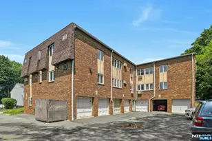 31 Home Pl 1, Bergenfield, NJ 07621 - Photo 5